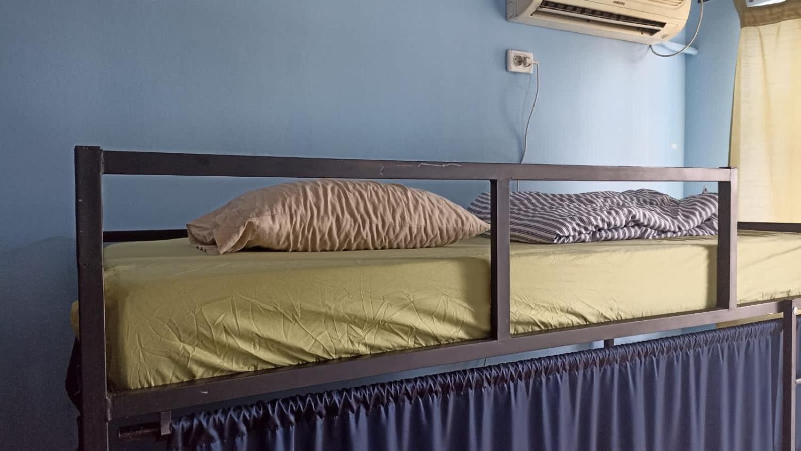 Newborn Center Hostel All Day Free Coffee 普里什蒂纳 外观 照片
